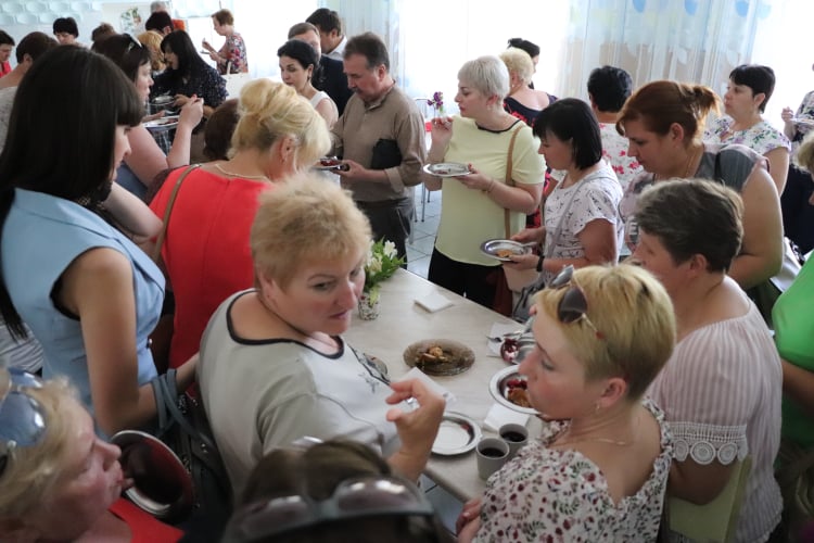 Всеукраинский мастер-шеф приехал в Херсон делиться школьными рецептами