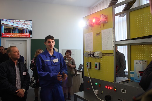 В Новой Каховке будут по-новому готовить электромонтеров и электромонтажников 