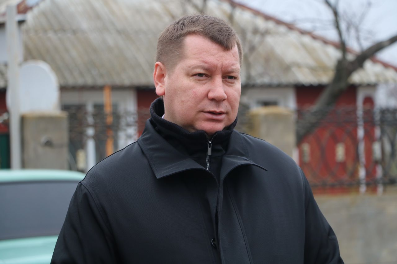 Андрій Гордєєв проінспектував ремонт дороги у смт Чаплинка