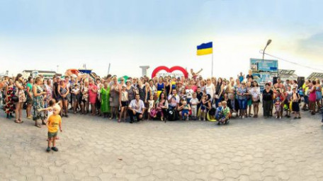 24 серпня, у день 25-річниці Незалежності України, у Скадовську урочисто відкрили міську скульптуру 