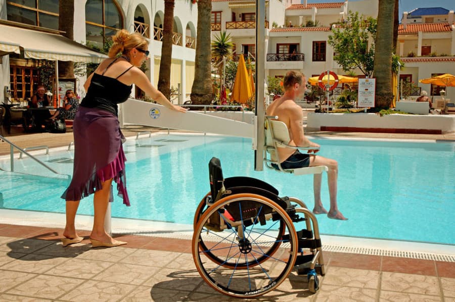 Туристичні об’єкти облаштовані елементами доступності для людей з інвалідністю