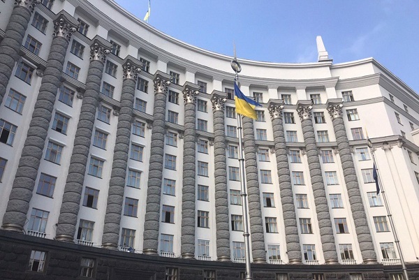 Уряд проведе позачергове засідання у зв’язку з погіршенням епідемічної ситуації в Україні