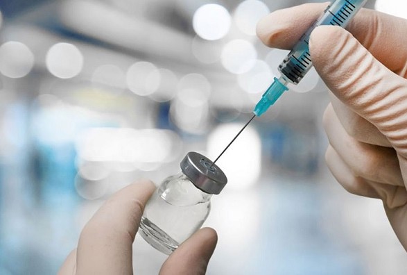 Вакцинація від COVID-19 може бути протипоказана тимчасово або взагалі лише у виключних випадках — роз’яснення МОЗ України