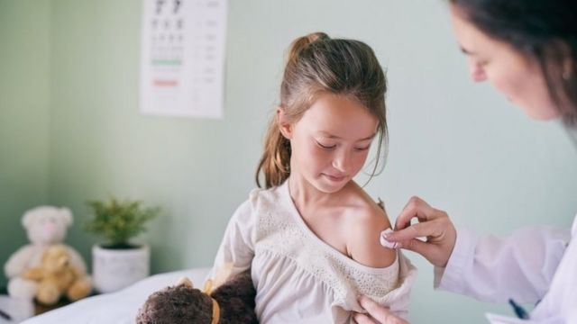 Міфи про рутинну вакцинацію