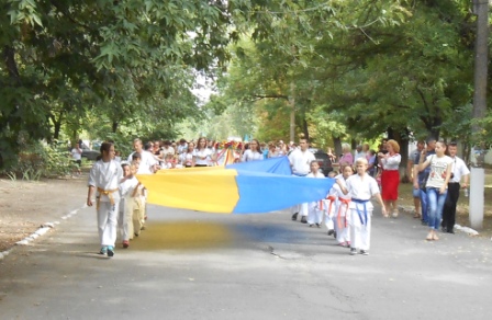 В Іванівці урочисто відзначили День Державного Прапора та День незалежності України